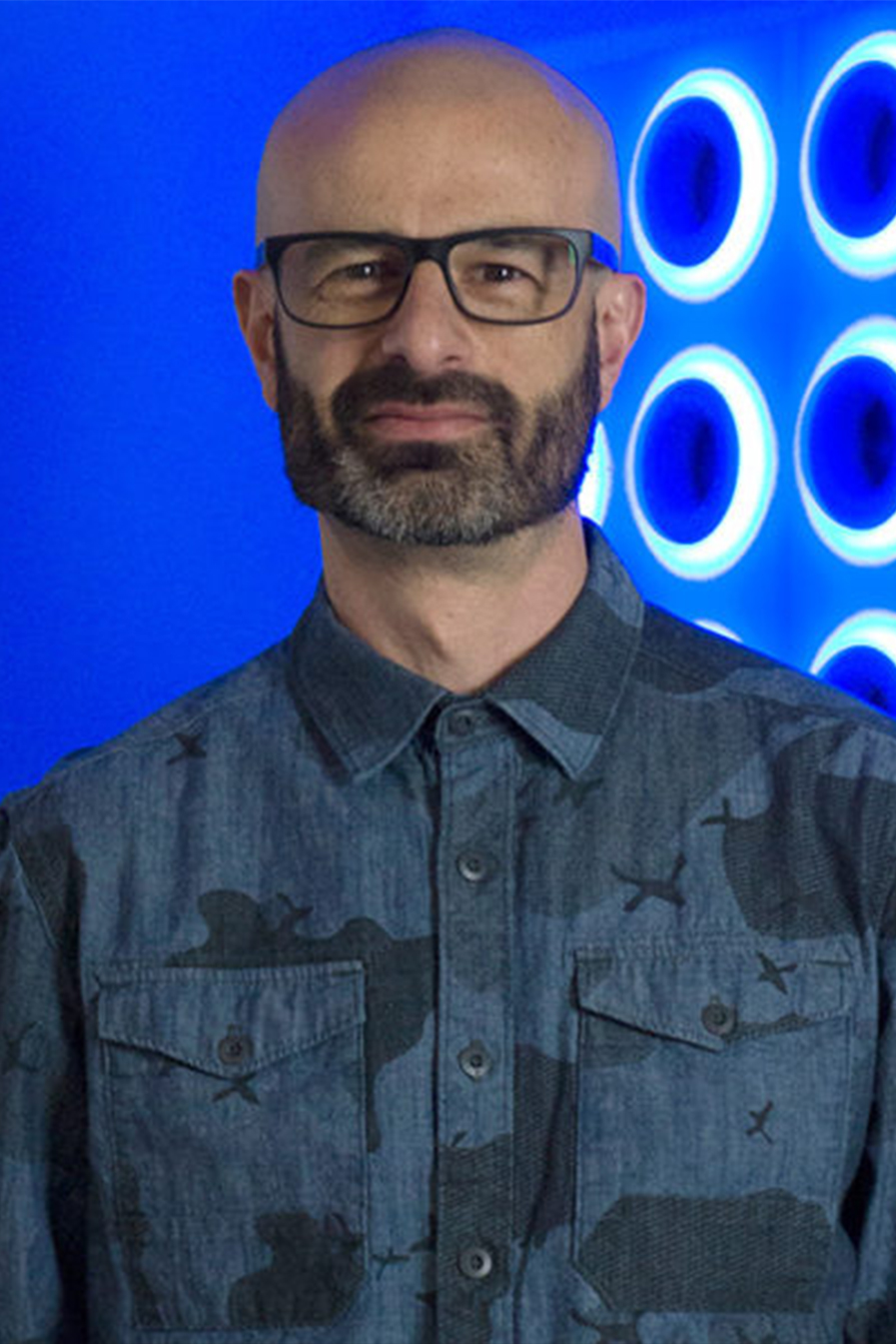 Portrait of 2018 Vancouver Artist in Residence, Alex Beim.